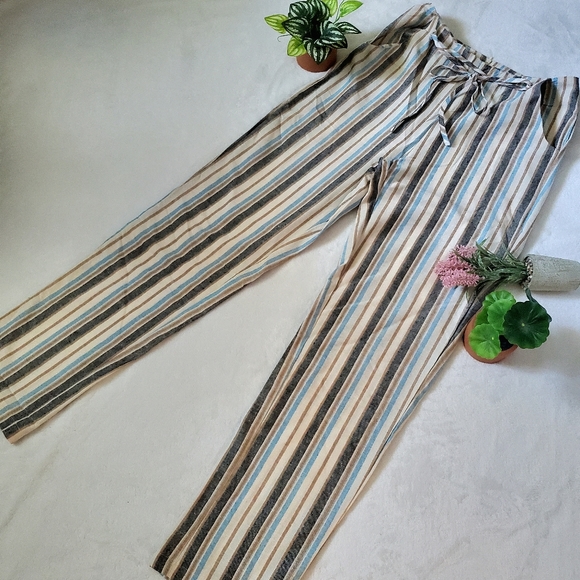 Tie Front Straight Leg Striped Pants - Picture 3 of 8